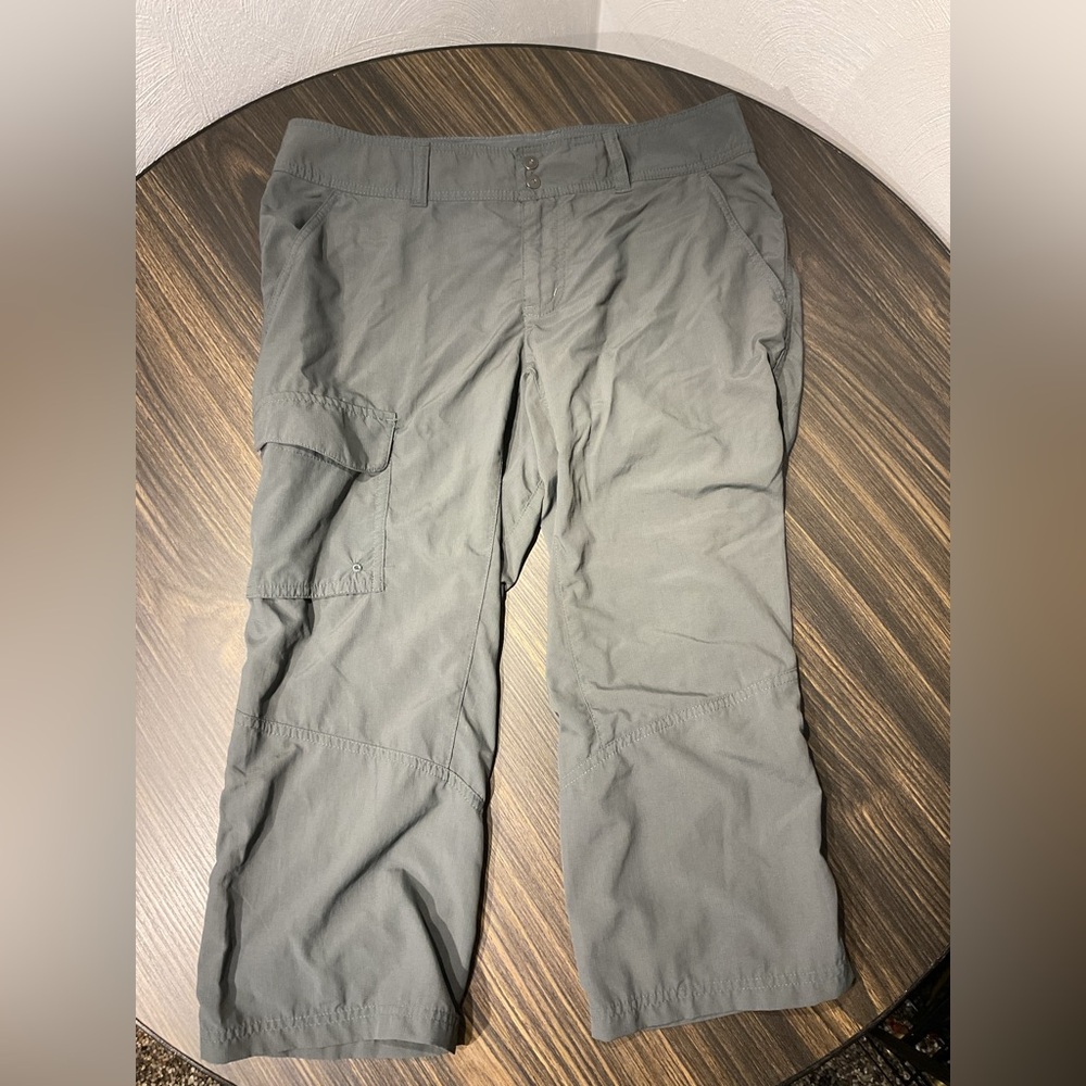 Women's Columbia Gray Trousers Lightweight Fishing Pants